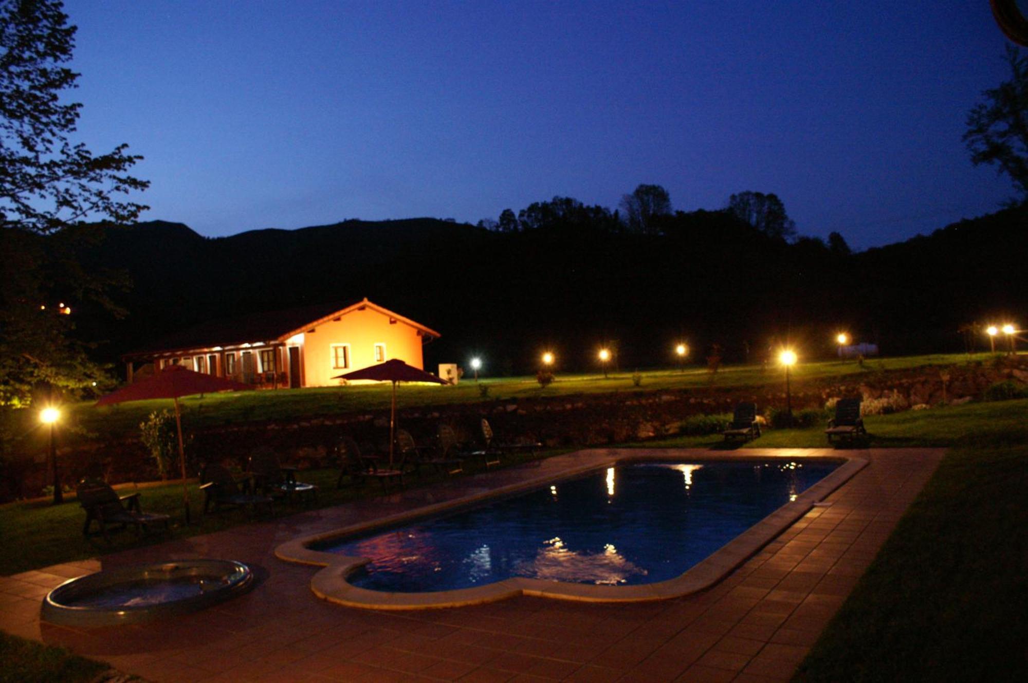 Hotel Rural Casa De Campo Soto De Cangas Exterior foto